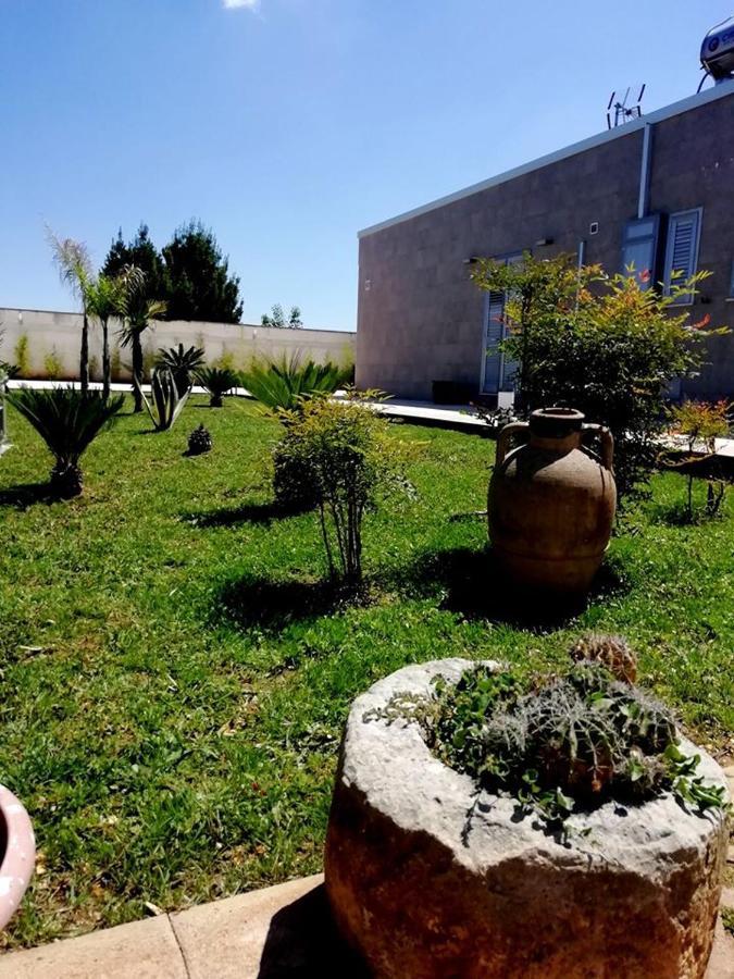 B&B Italia Carmiano  Экстерьер фото