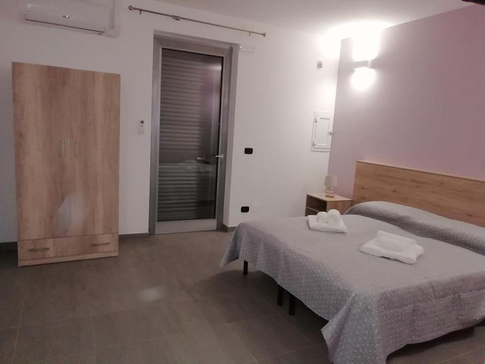 B&B Italia Carmiano  Экстерьер фото
